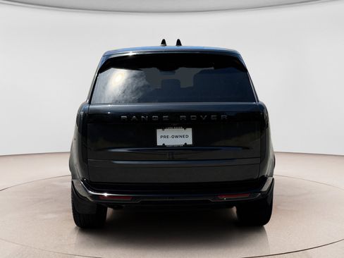 Used 2025 Land Rover Range Rover SE AWD/4WD image 4