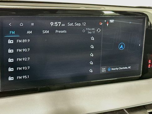 Used 2024 Hyundai Palisade SEL FWD image 21