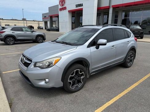 Used 2013 Subaru Crosstrek 2.0i Limited AWD/4WD image 3