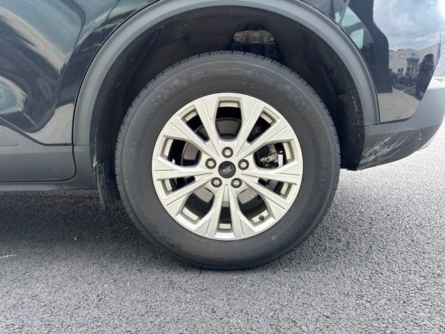 Used 2024 Ford Escape Active AWD/4WD image 7