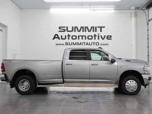 Used 2023 RAM 3500 Laramie AWD/4WD image 1