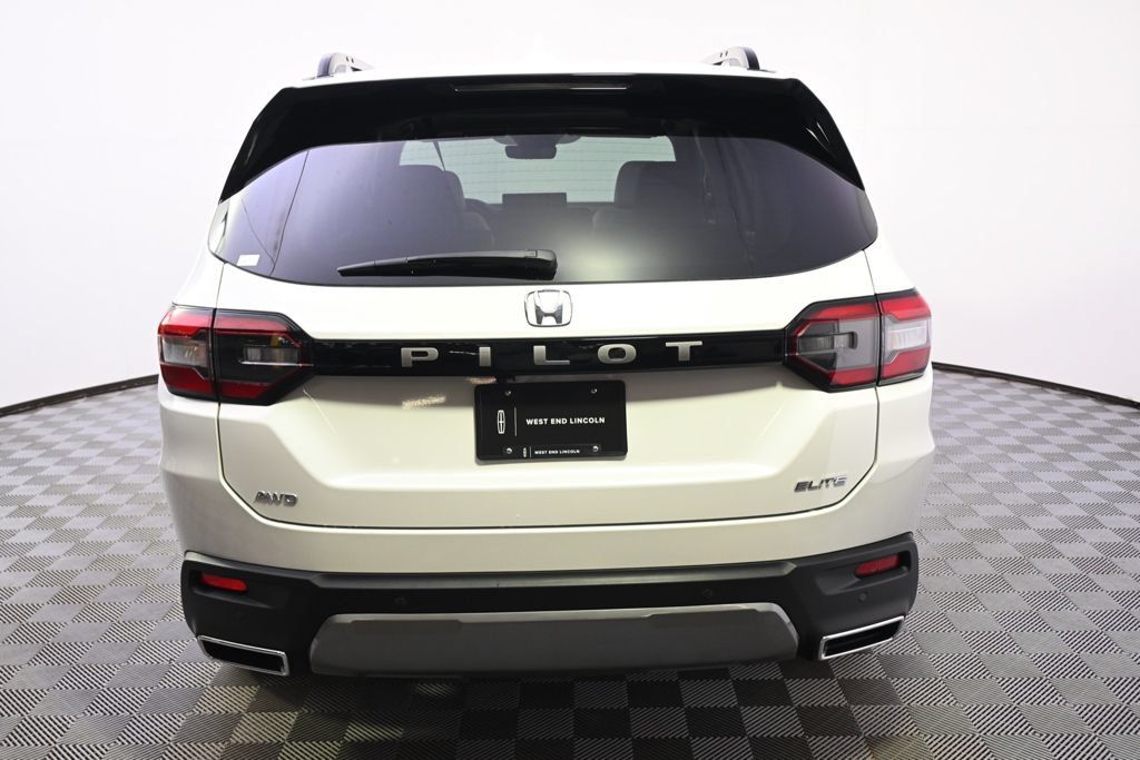 Used 2026 Honda Pilot Elite image 5