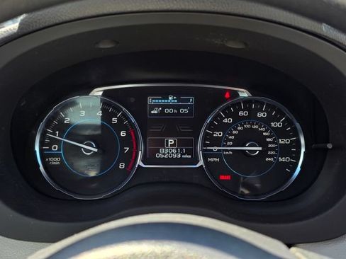 Used 2017 Subaru Forester 2.5i Premium AWD/4WD image 29