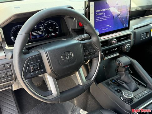 New 2026 Toyota 4Runner TRD Off-Road Premium AWD/4WD image 14