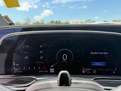 Certified 2024 Cadillac Escalade ESV Sport w/ LPO, ONYX Package image 24