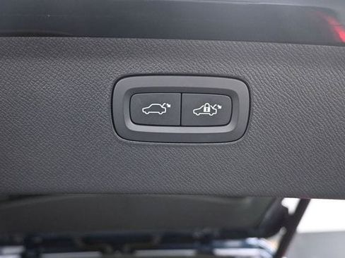Certified 2023 Volvo XC90 B6 Plus w/ Protection Package Premier AWD/4WD image 25