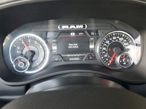 Used 2024 RAM 2500 Big Horn w/ Level 2 Equipment Group image 16