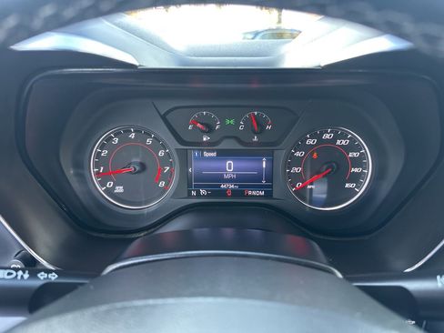 Used 2020 Chevrolet Camaro LT image 33