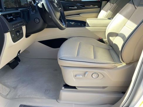 Certified 2023 Cadillac Escalade ESV Premium Luxury w/ Performance Package image 22