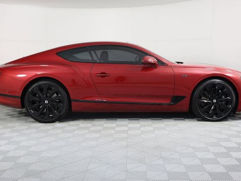 Used 2024 Bentley Continental GT AWD/4WD image 10