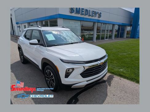 Used 2026 Chevrolet TrailBlazer LT FWD image 1