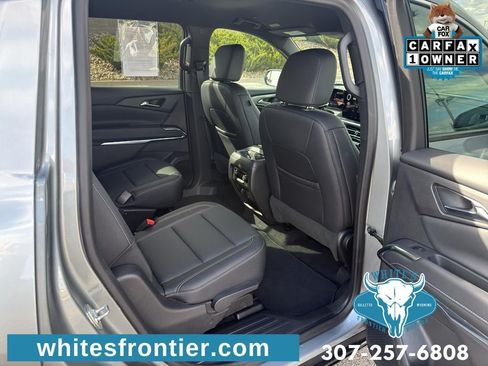 Used 2026 Chevrolet Traverse LT AWD/4WD image 12