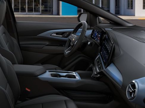New 2026 Chevrolet Equinox EV LT w/ LPO, All-Weather Mat Package AWD/4WD image 11