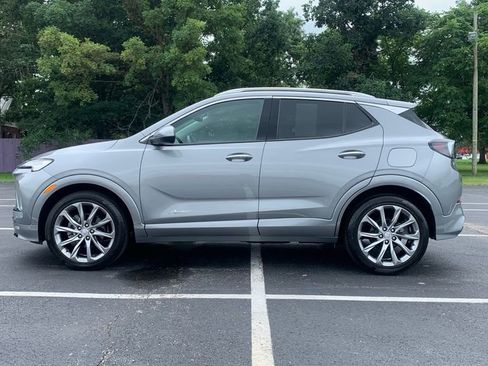 Used 2024 Buick Encore GX Avenir w/ Avenir Convenience Package image 4