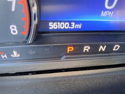 Used 2022 Ford Explorer XLT w/ Equipment Group 202A image 16