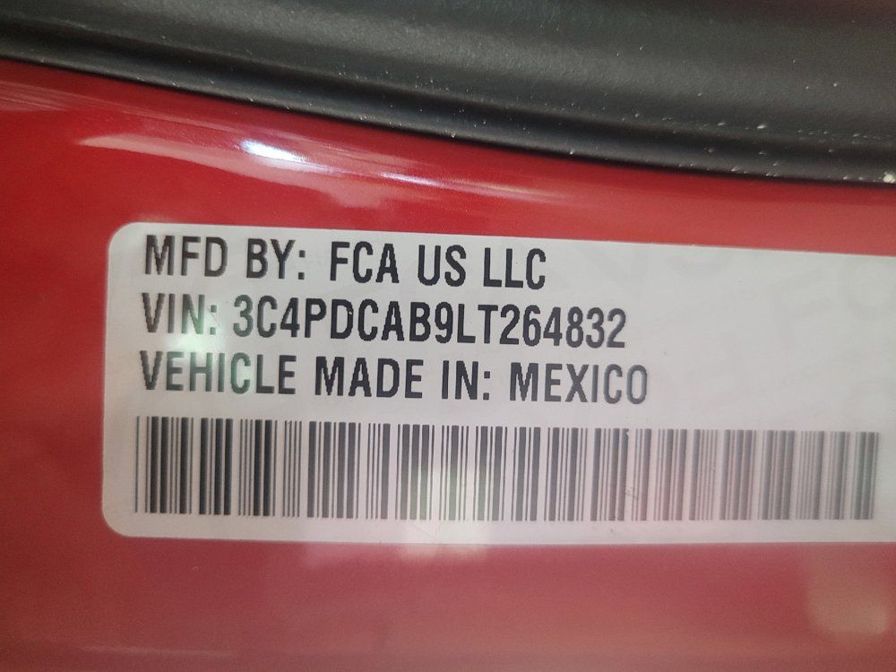Used 2020 Dodge Journey SE w/ SE Popular Equipment Group FWD image 33