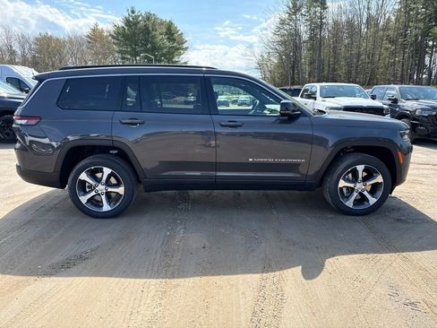 New 2026 Jeep Grand Cherokee L Limited AWD/4WD image 6