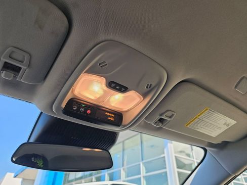 New 2027 Chevrolet Bolt LT w/ Comfort Package FWD image 32