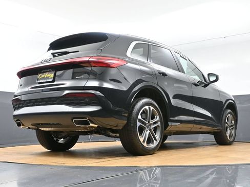 Used 2025 Audi Q5 Premium w/ Convenience Package AWD/4WD image 55