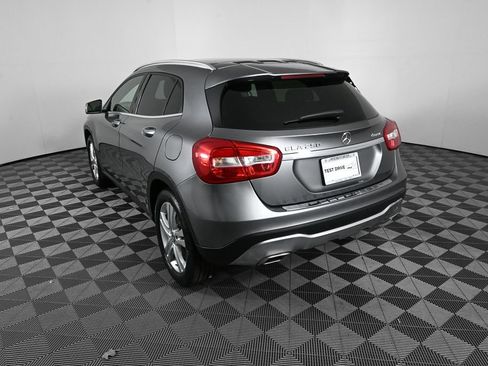 Certified 2019 Mercedes-Benz GLA 250 4MATIC image 4