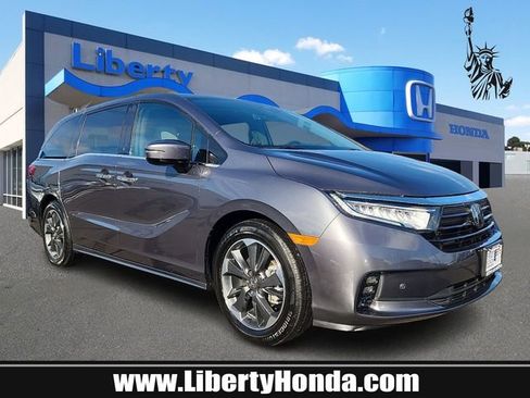 Used 2024 Honda Odyssey Elite image 1