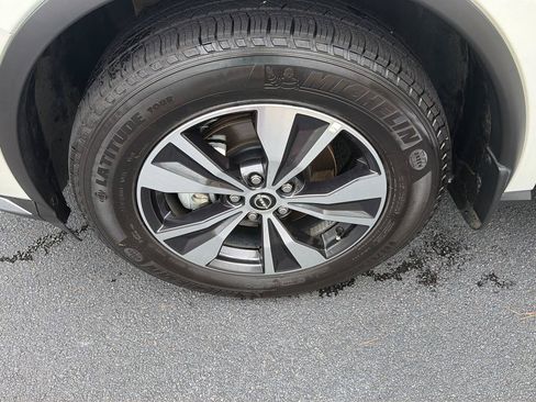 Used 2024 Nissan Murano SV FWD image 35