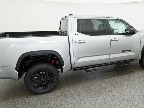 New 2026 Toyota Tundra SR5 AWD/4WD image 30