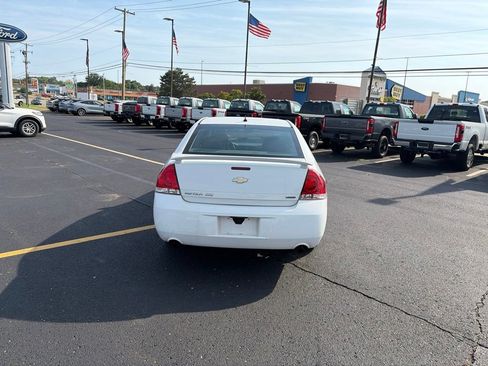 Used 2015 Chevrolet Impala LTZ FWD image 6