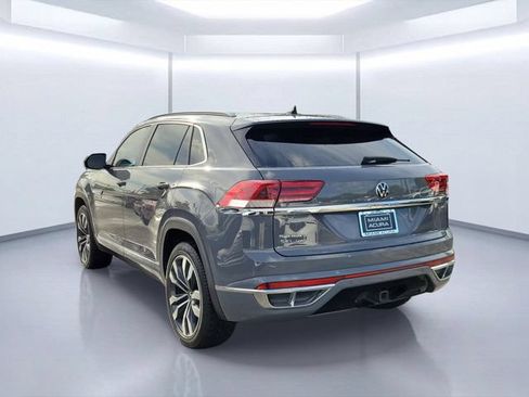 Used 2020 Volkswagen Atlas Cross Sport SEL R-Line FWD image 3