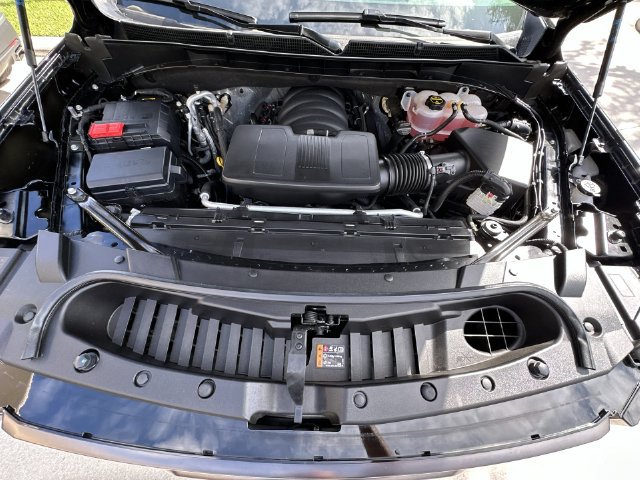 Certified 2025 GMC Yukon XL AT4 Ultimate AWD/4WD image 36