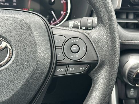 Used 2024 Toyota RAV4 XLE w/ Convenience Package FWD image 29