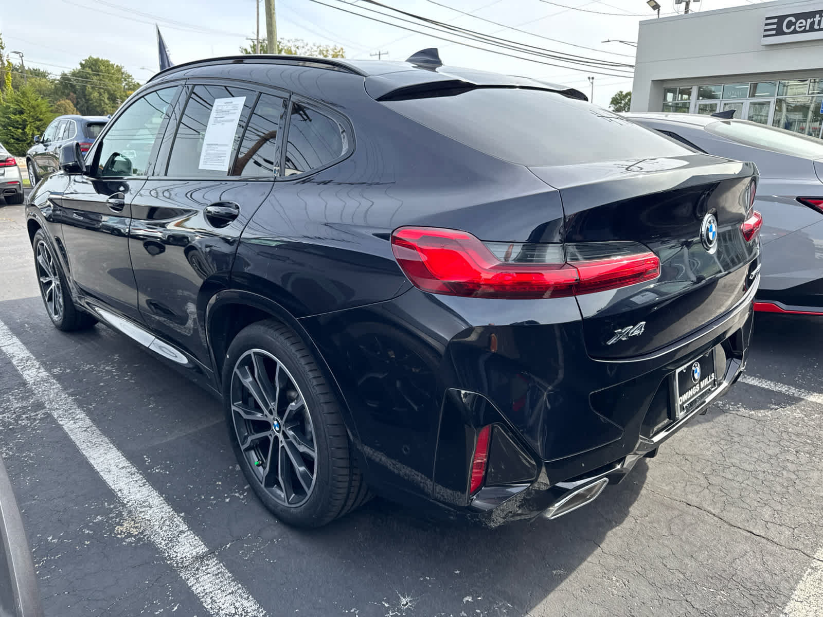 Used 2022 BMW X4 xDrive30i w/ M Sport Package 2 AWD/4WD image 4