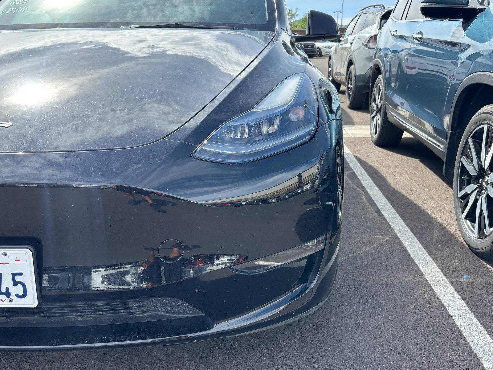 Used 2023 Tesla Model Y Performance AWD/4WD image 8