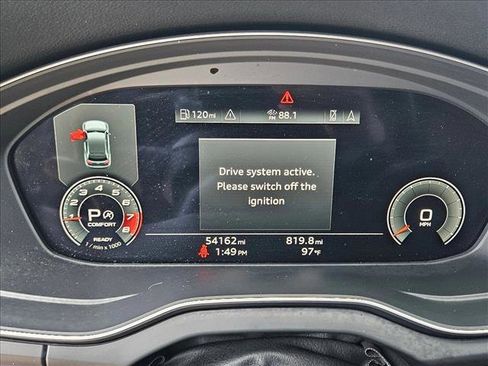 Used 2021 Audi Q5 Prestige w/ Prestige Package image 11