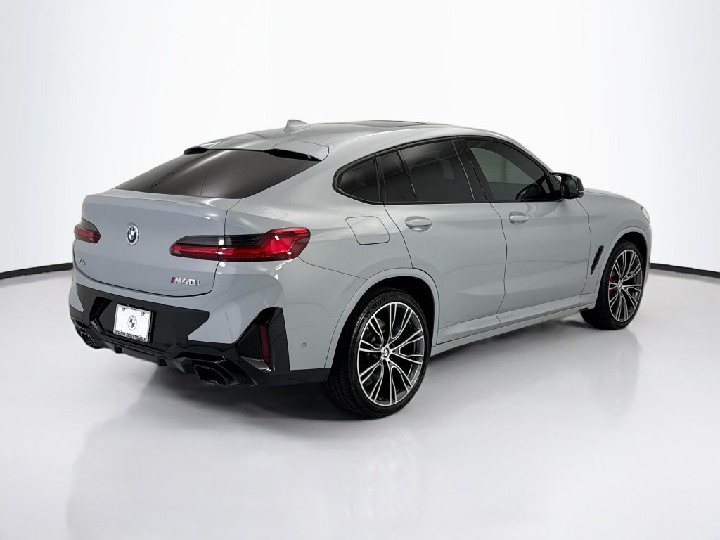 Used 2022 BMW X4 M40i w/ Premium Package AWD/4WD image 5