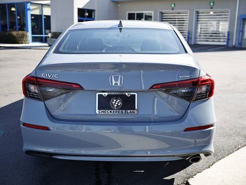 Used 2024 Honda Civic Sport image 5
