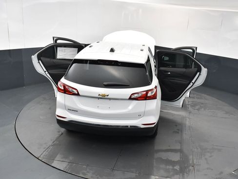 Used 2019 Chevrolet Equinox LT FWD image 18