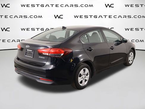 Used 2018 Kia Forte LX FWD image 38