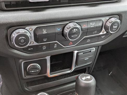 Used 2024 Jeep Wrangler Sport image 14