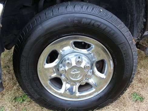 Used 2012 RAM 3500 SLT w/ Technology Group image 23