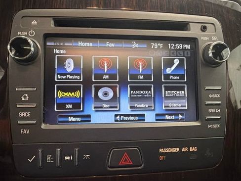 Used 2017 Chevrolet Traverse LT w/ Style and Technology Package AWD/4WD image 16