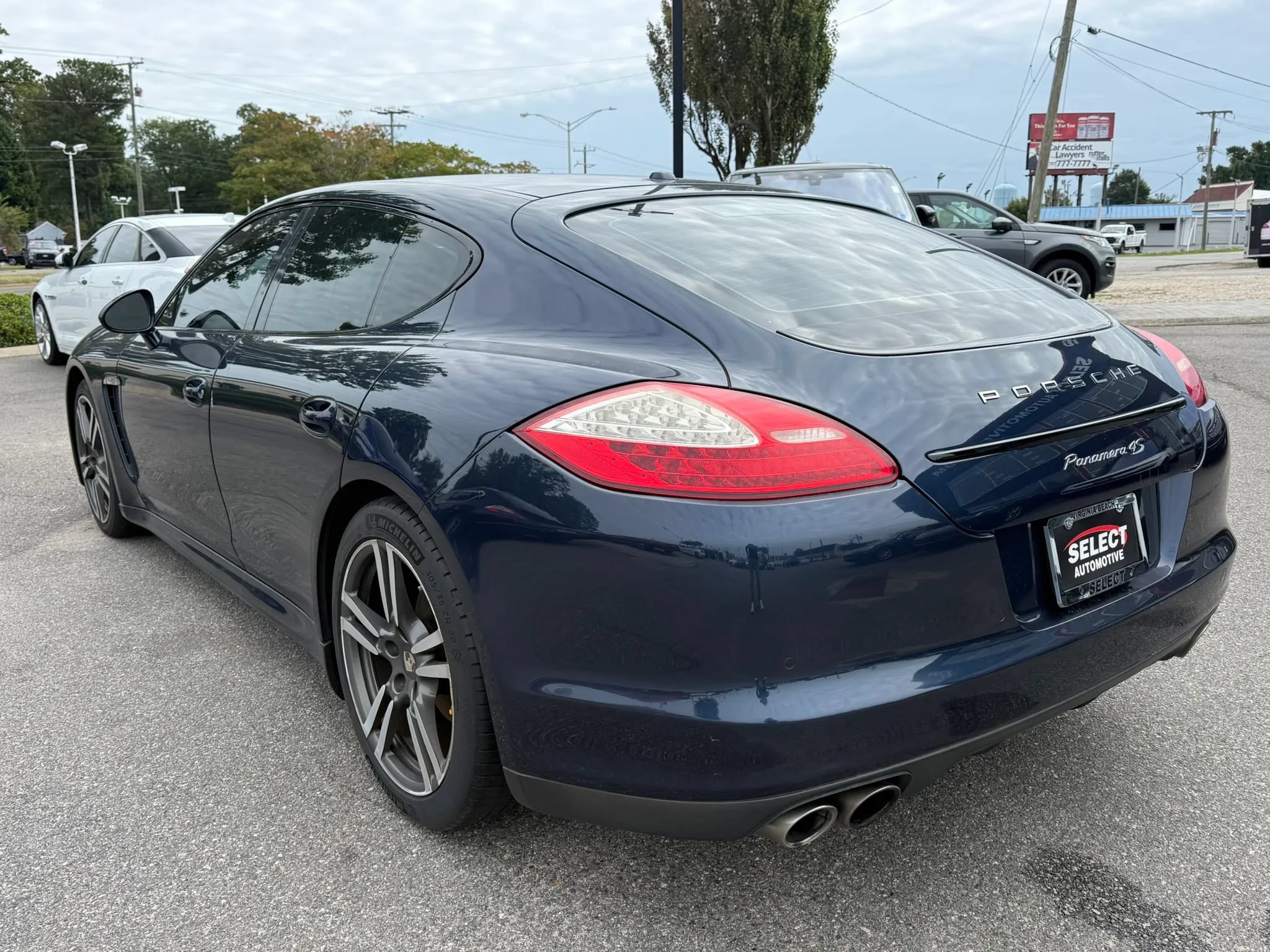 Used 2012 Porsche Panamera image 3