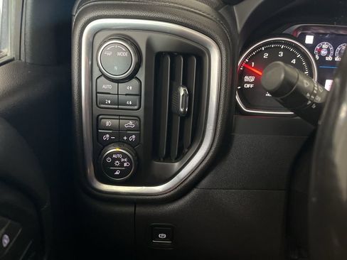 Used 2022 Chevrolet Silverado 1500 High Country image 60