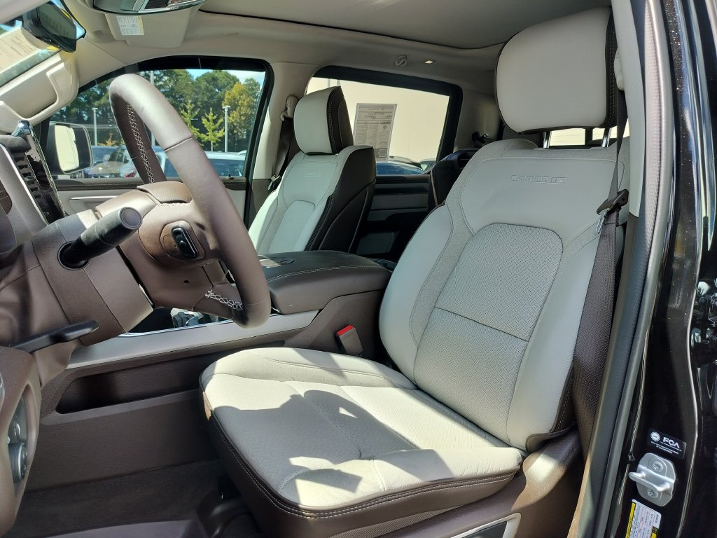 Used 2026 RAM 1500 Laramie w/ Advanced Safety Group II AWD/4WD image 9