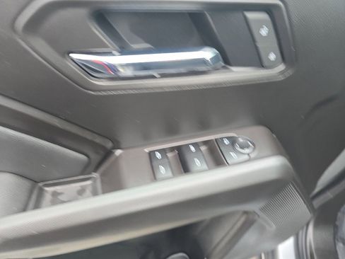 Used 2025 Chevrolet Colorado LT image 23