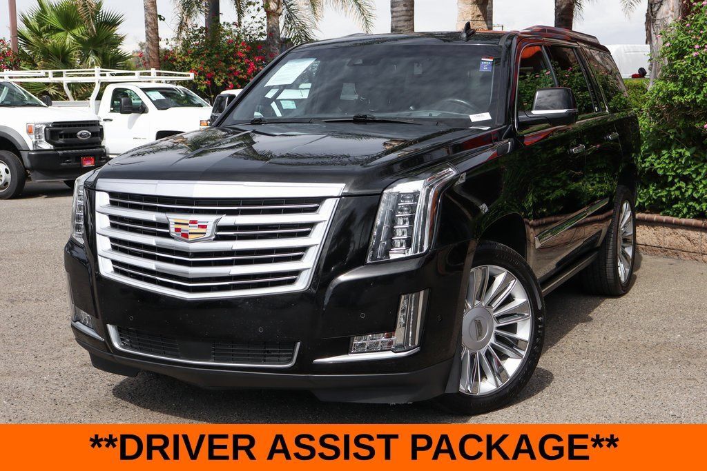 Used 2019 Cadillac Escalade Platinum AWD/4WD image 4