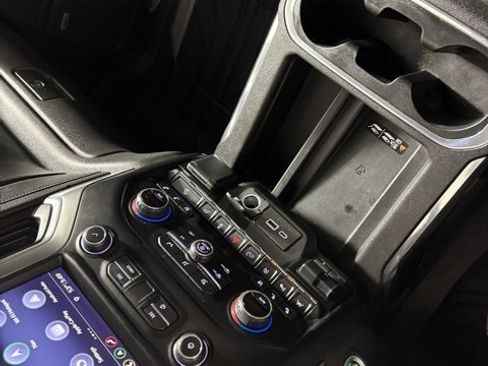 Used 2019 Chevrolet Silverado 1500 LTZ image 17