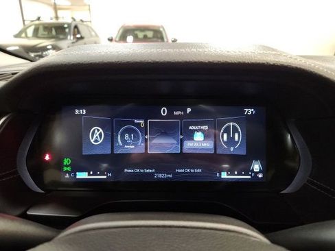 Used 2022 Jeep Grand Cherokee Limited image 15