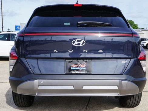 New 2026 Hyundai Kona SEL Premium FWD image 6