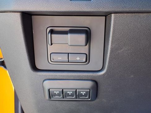 New 2025 Chevrolet Colorado W/T w/ Advanced Trailering Package image 16